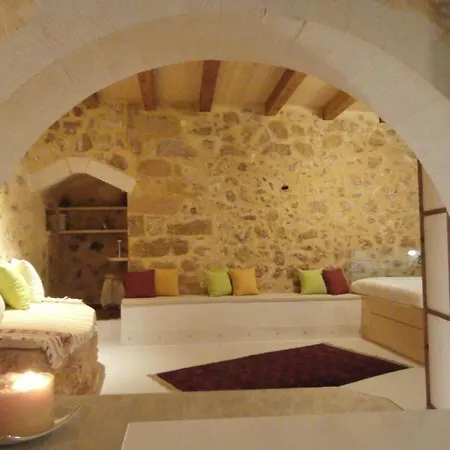Giota's House Apartment